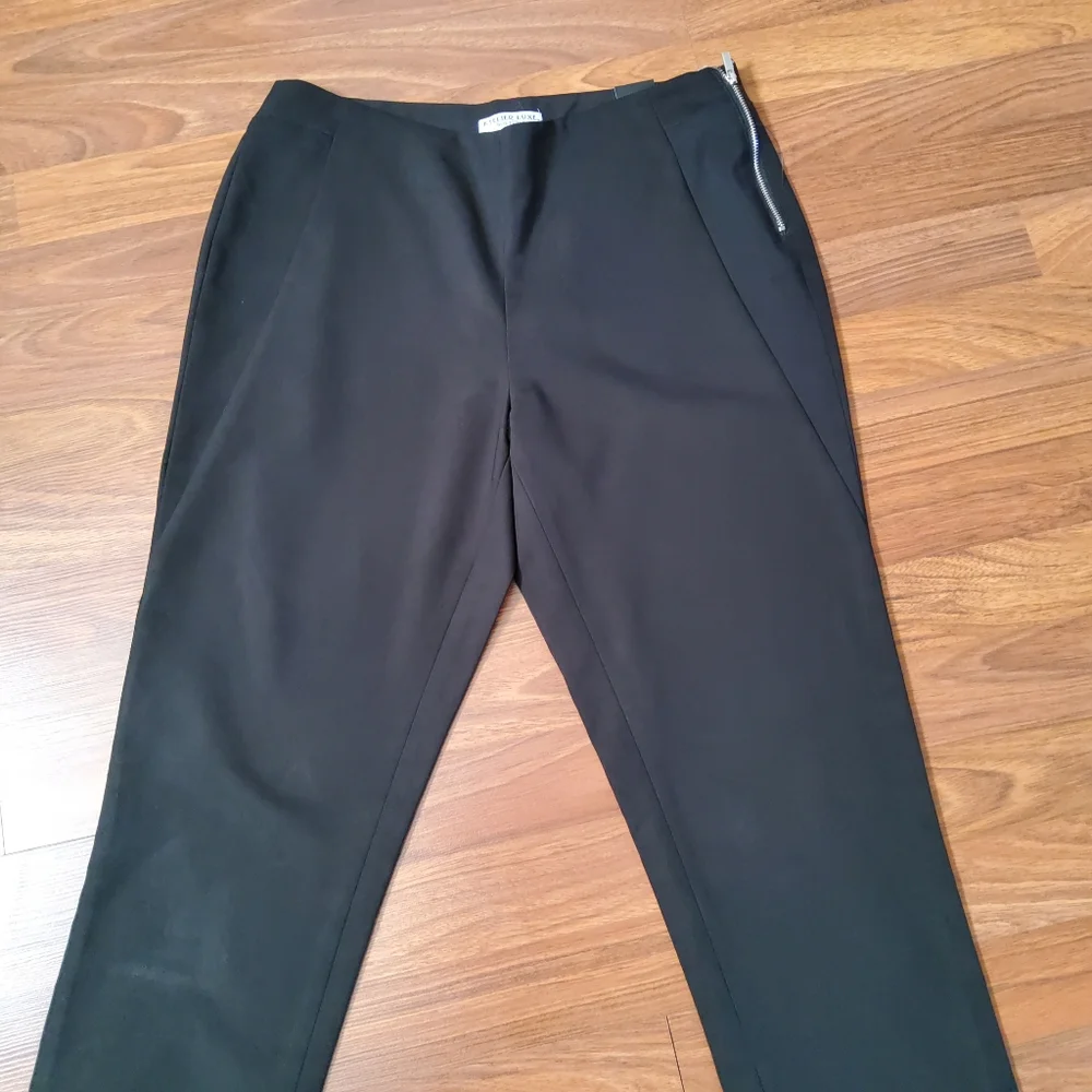 New Atelier Luxe Black Ankle Crop Pants Size 10 - Picture 3 of 9